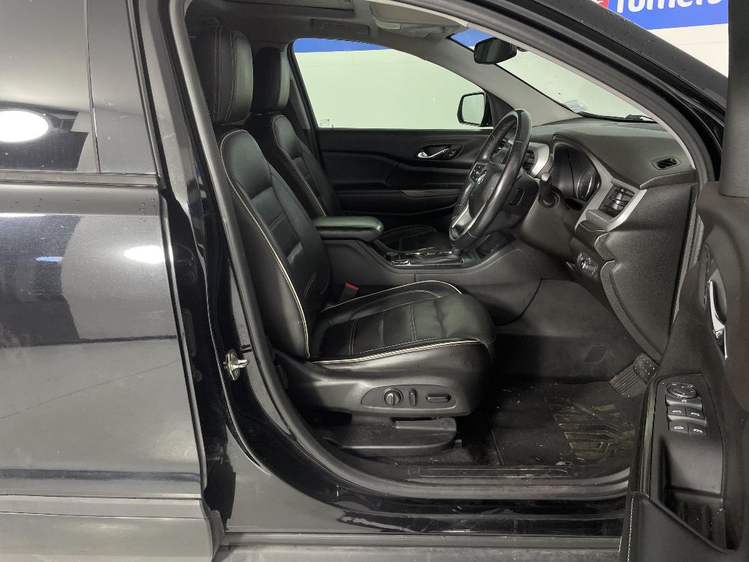 Photo '16' of Holden Acadia