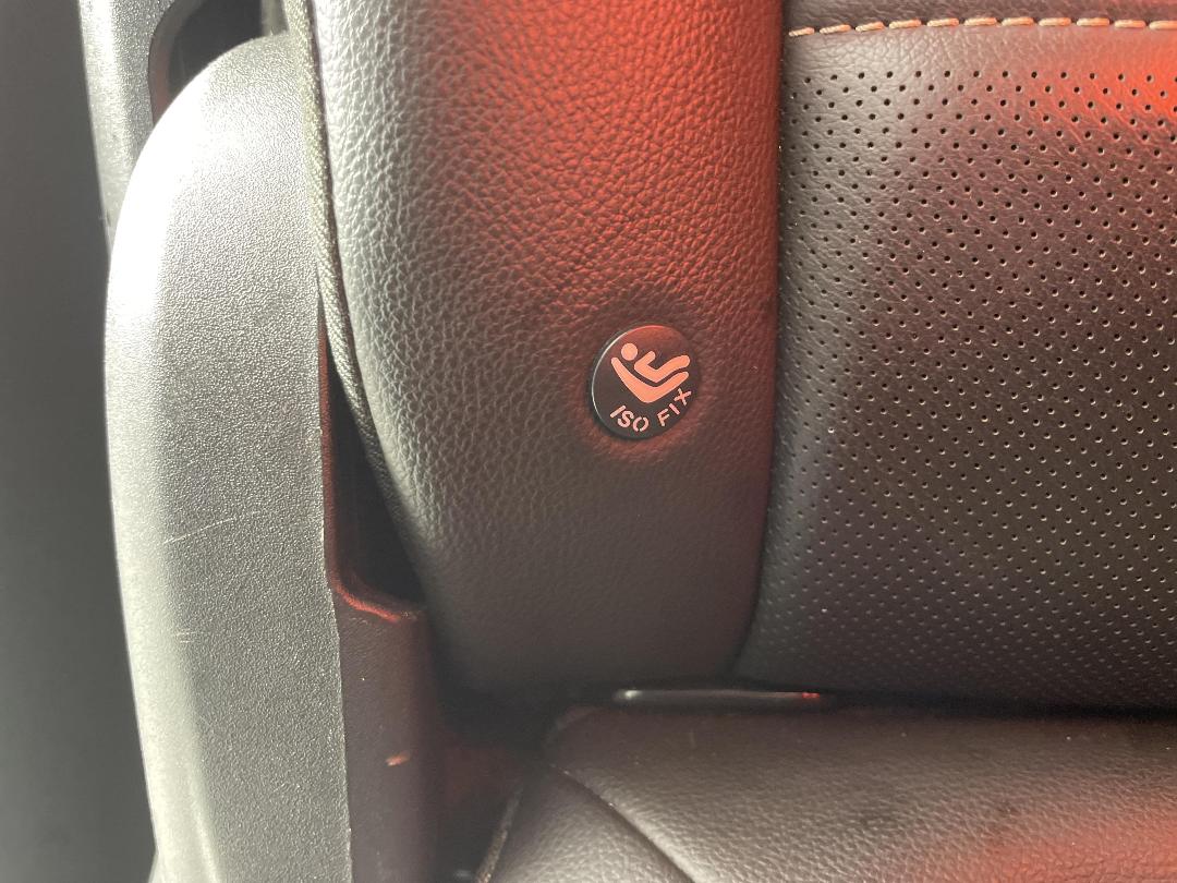 Photo '23' of Holden Acadia