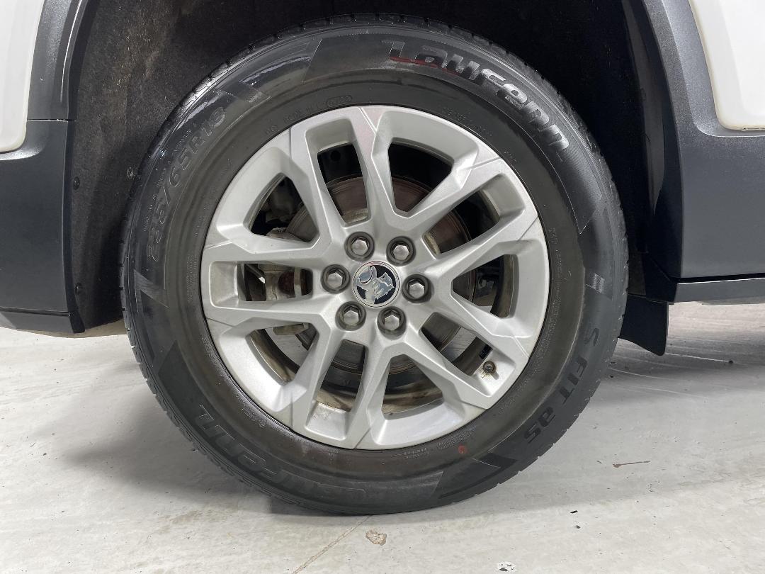 Photo '12' of Holden Acadia Photo '12' of Holden Acadia