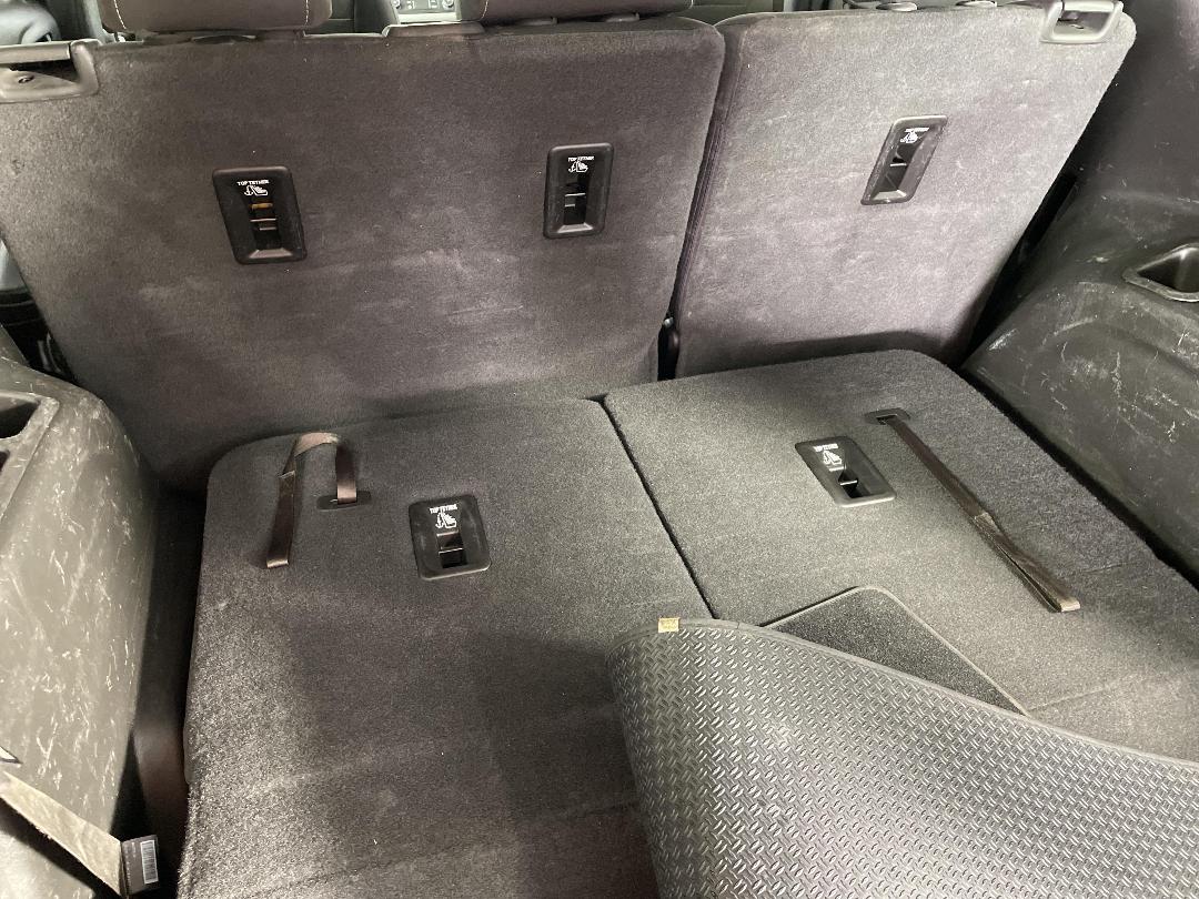 Photo '35' of Holden Acadia Photo '35' of Holden Acadia