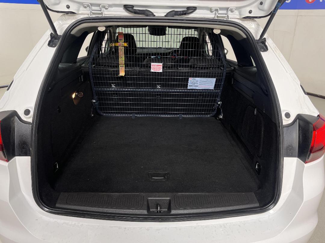 Photo '14' of Holden Astra