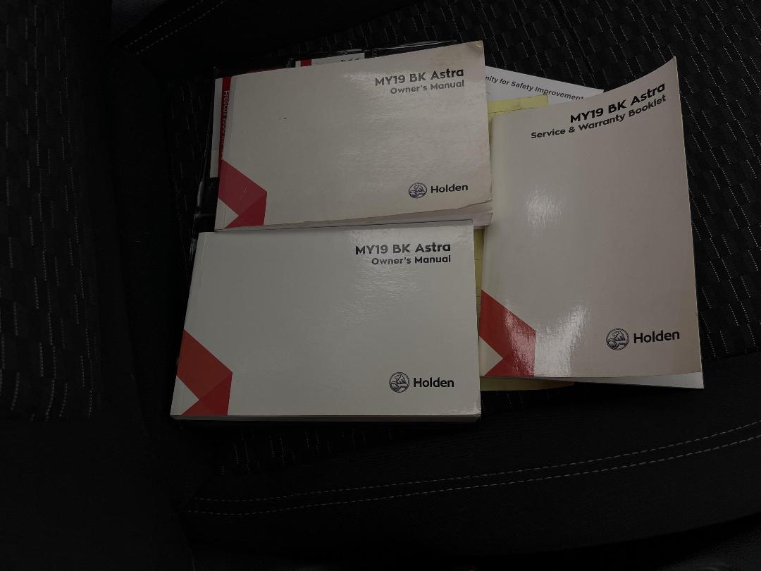 Photo '31' of Holden Astra