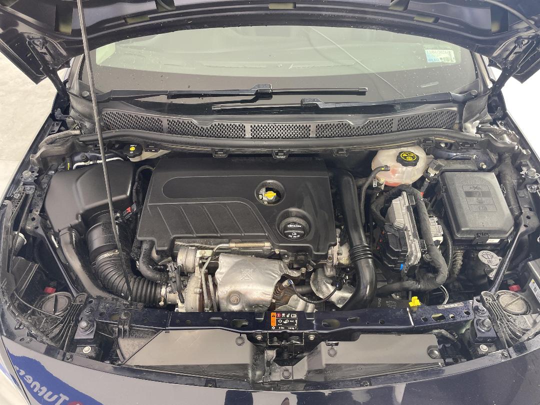 Photo '13' of Holden Astra