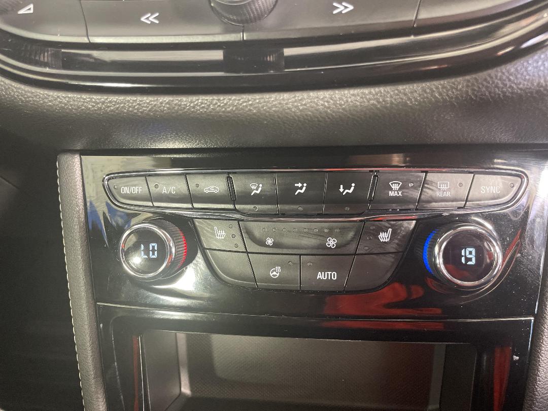 Photo '28' of Holden Astra