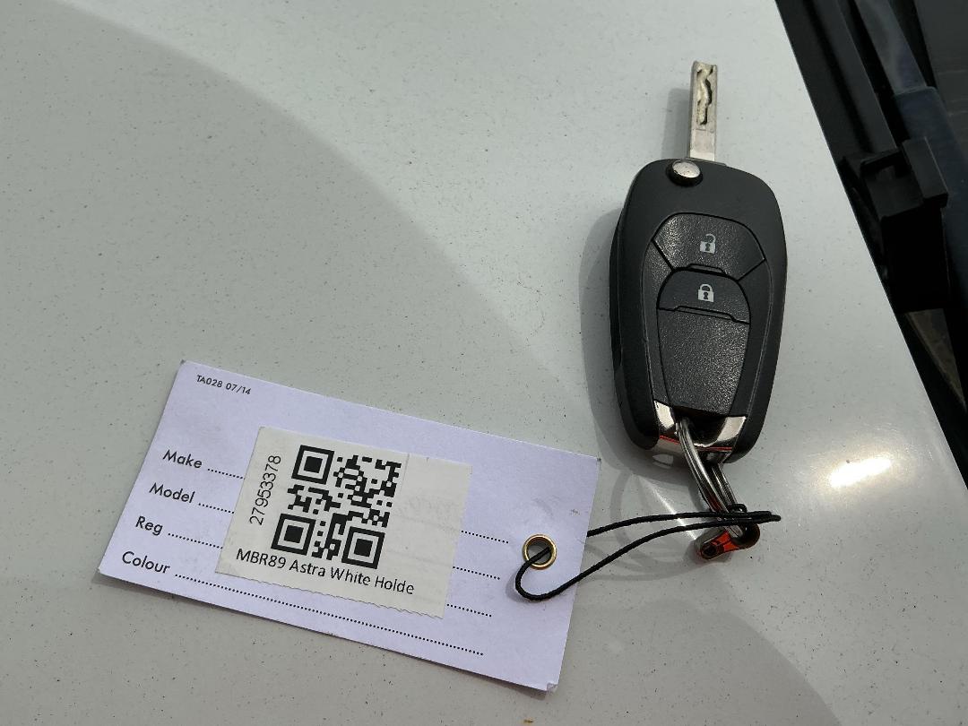 Photo '18' of Holden Astra Wagon LS+