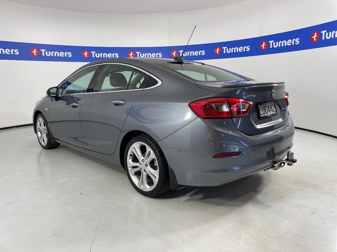 Photo '5' of Holden Astra Photo '5' of Holden Astra