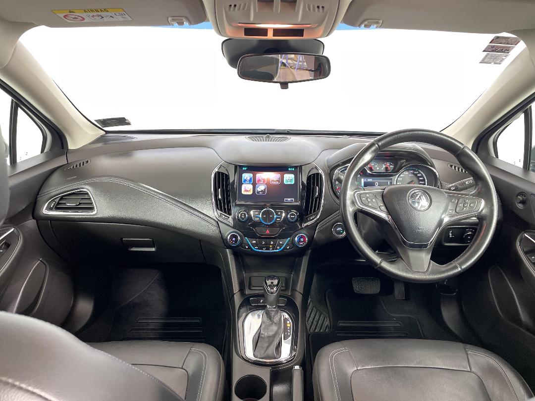 Photo '17' of Holden Astra Photo '17' of Holden Astra