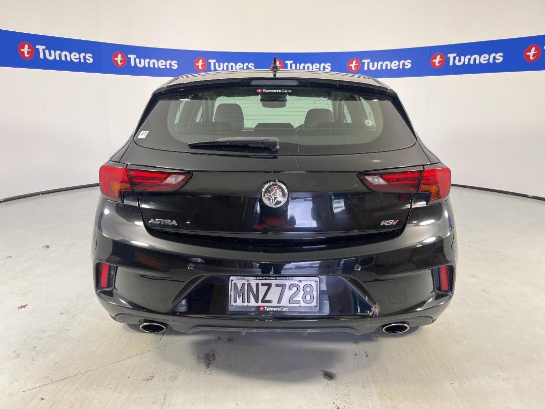 Photo '6' of Holden Astra Photo '6' of Holden Astra