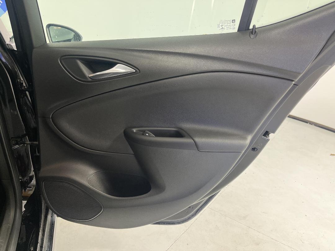 Photo '19' of Holden Astra Photo '19' of Holden Astra