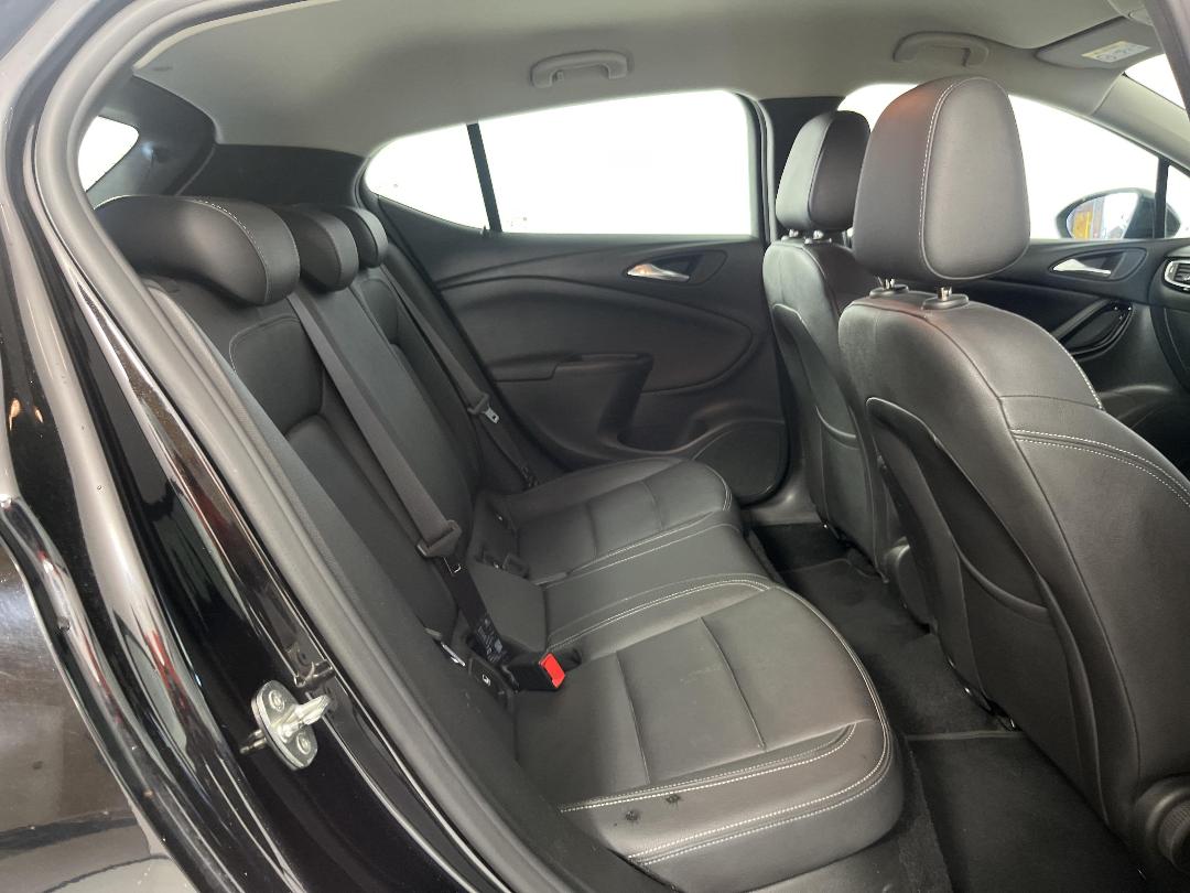 Photo '20' of Holden Astra Photo '20' of Holden Astra