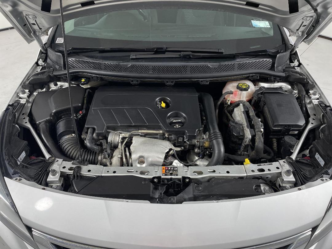 Photo '13' of Holden Astra Photo '13' of Holden Astra