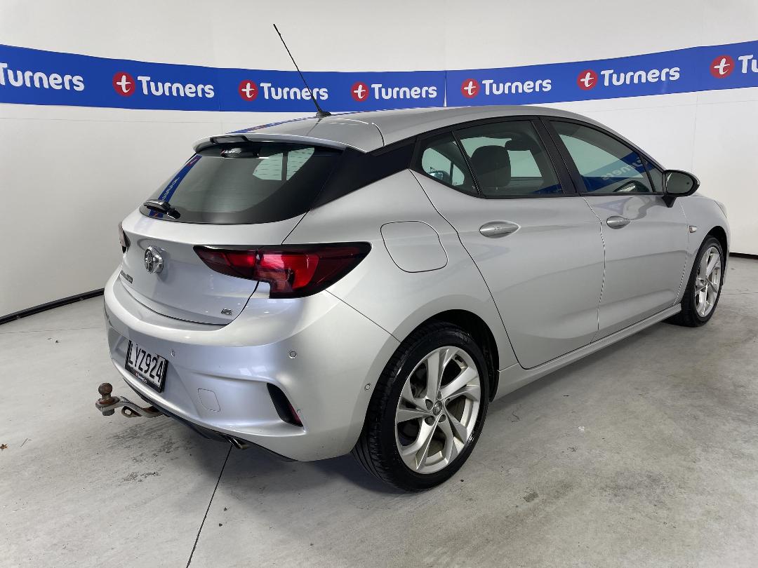 Photo '7' of Holden Astra Photo '7' of Holden Astra