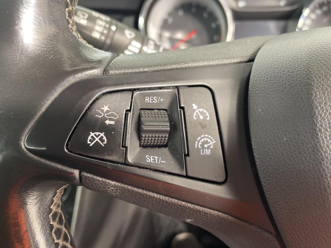 Photo '23' of Holden Astra Photo '23' of Holden Astra