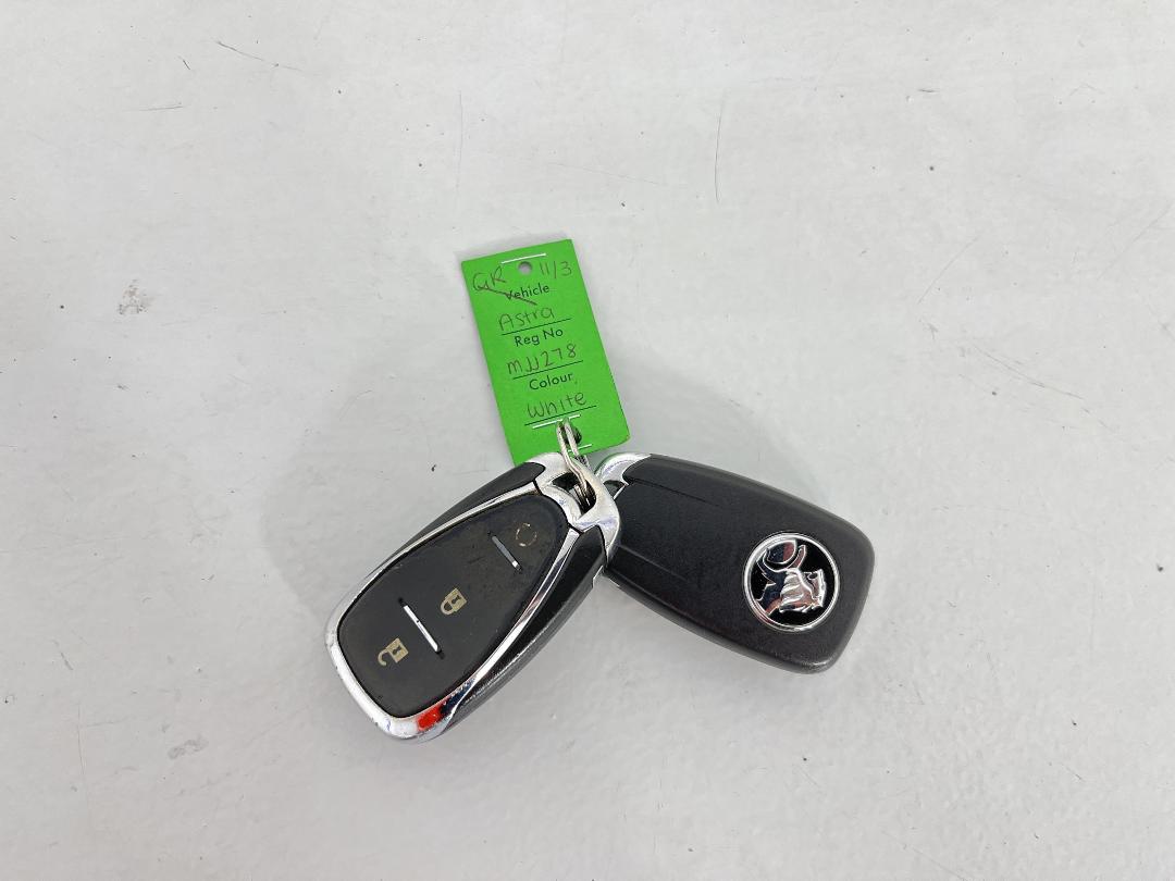 Photo '22' of Holden Astra Photo '22' of Holden Astra