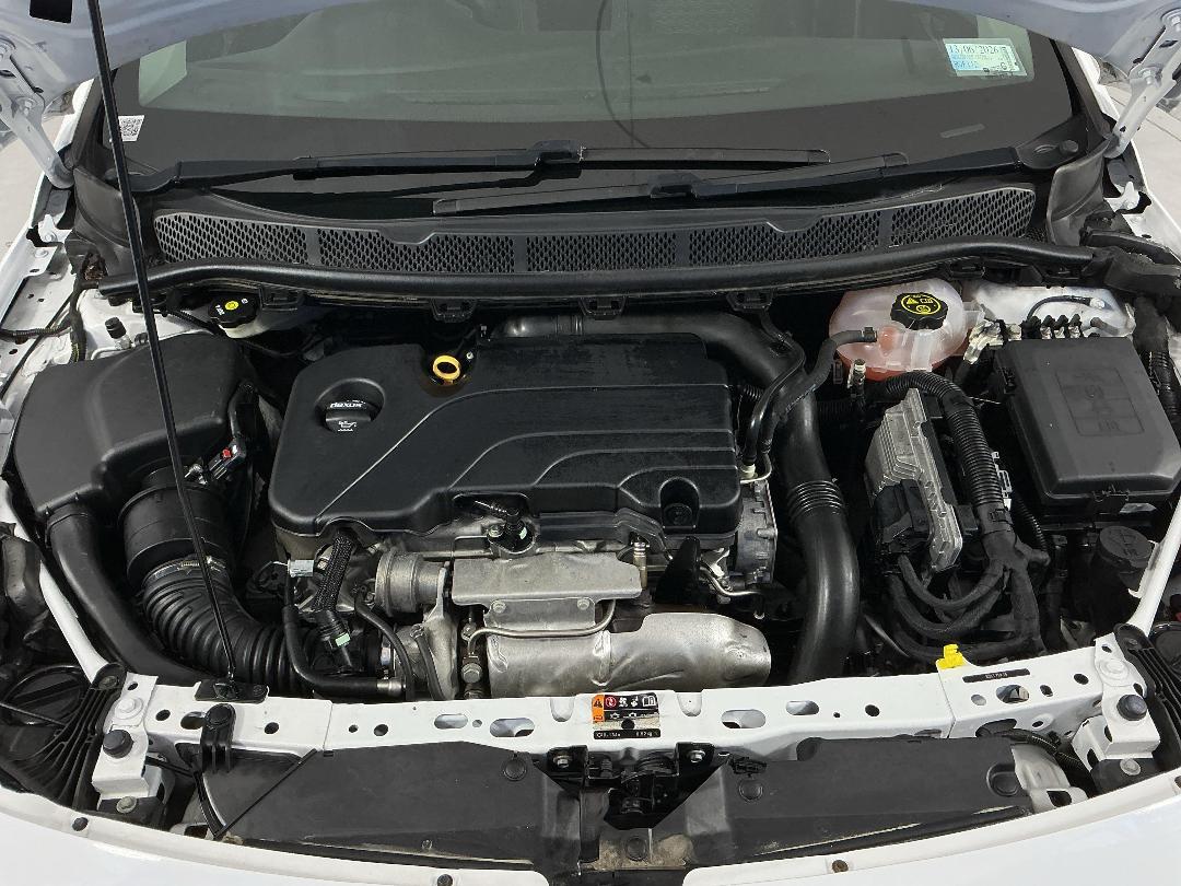 Photo '13' of Holden Astra