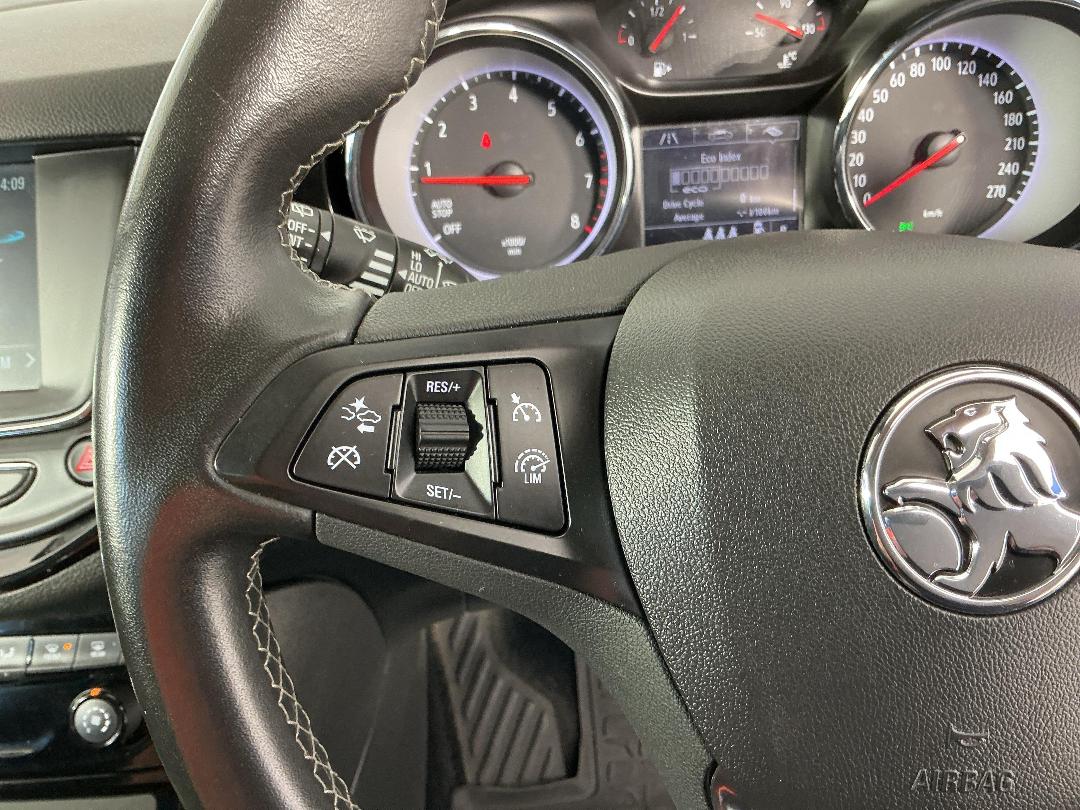 Photo '23' of Holden Astra