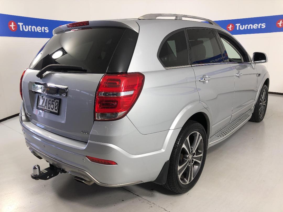 Photo '7' of Holden Captiva 7