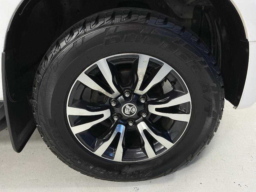 Photo '9' of Holden Colorado