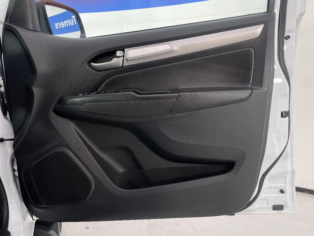 Photo '15' of Holden Colorado