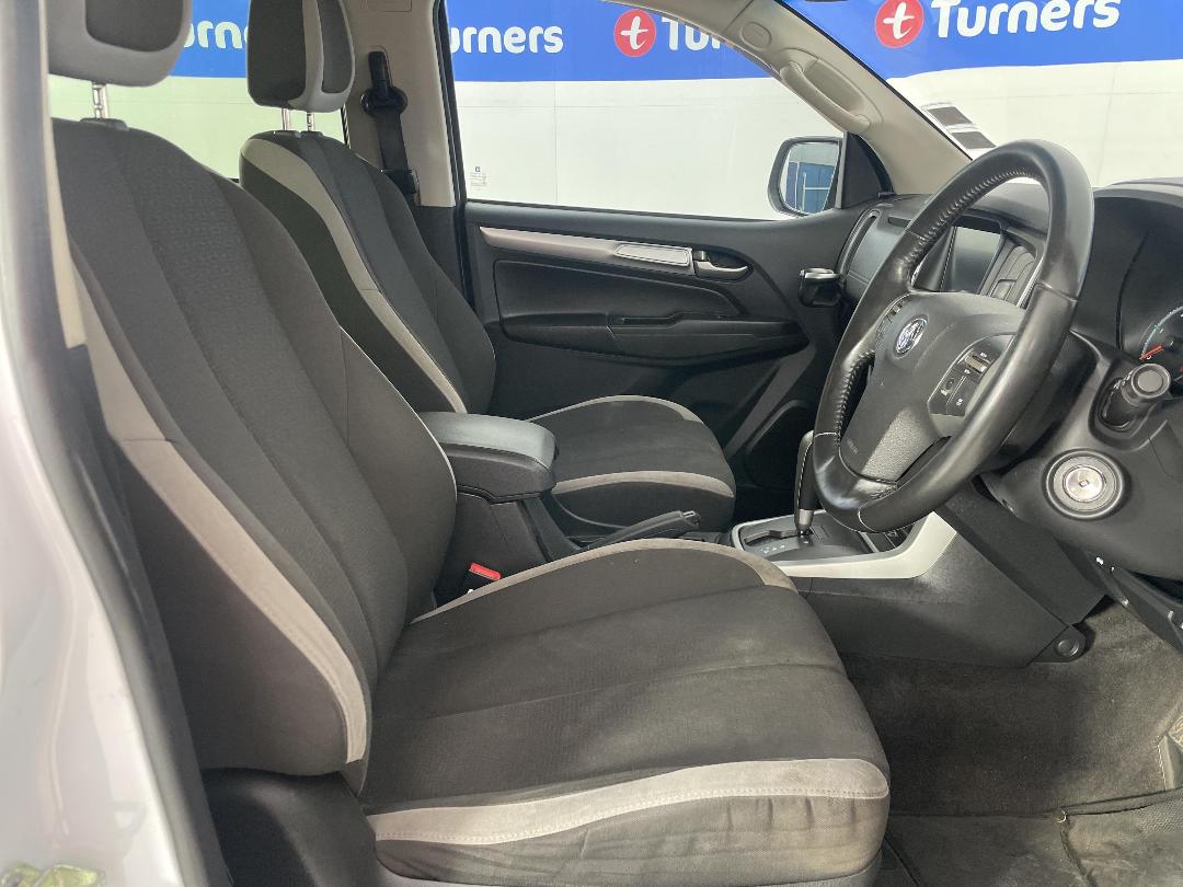 Photo '16' of Holden Colorado