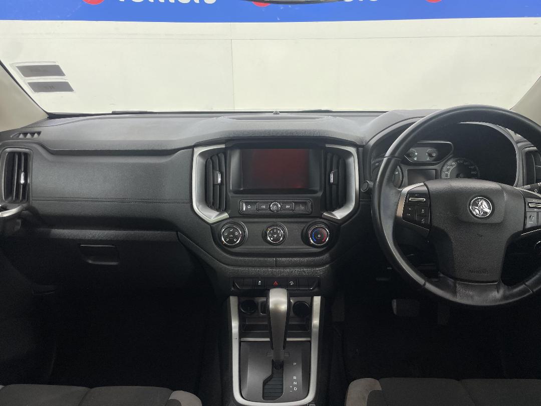 Photo '17' of Holden Colorado