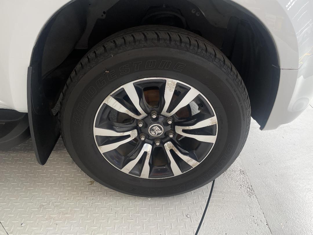 Photo '9' of Holden Colorado