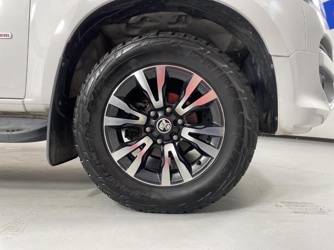 Photo '9' of Holden Colorado