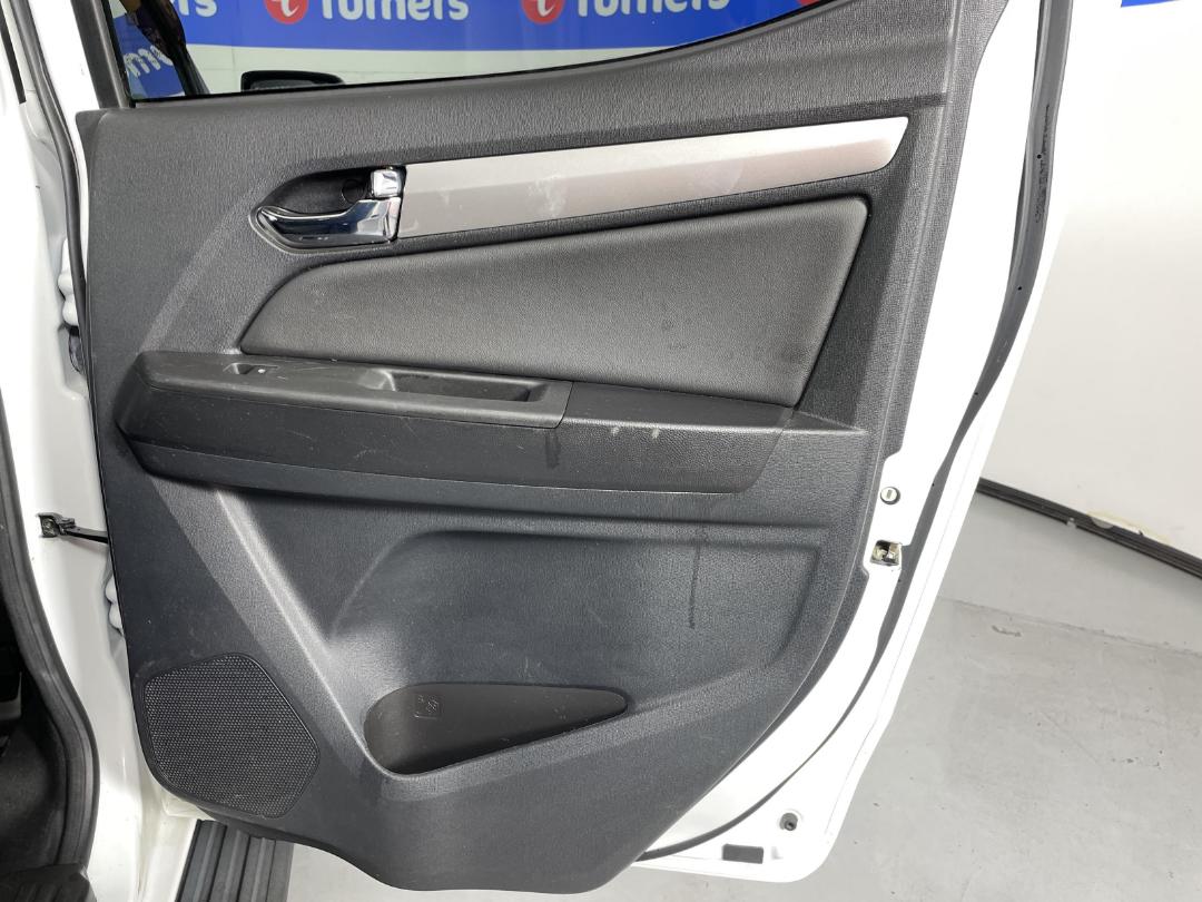 Photo '19' of Holden Colorado