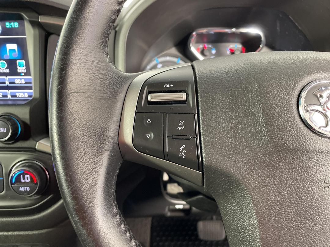 Photo '30' of Holden Colorado