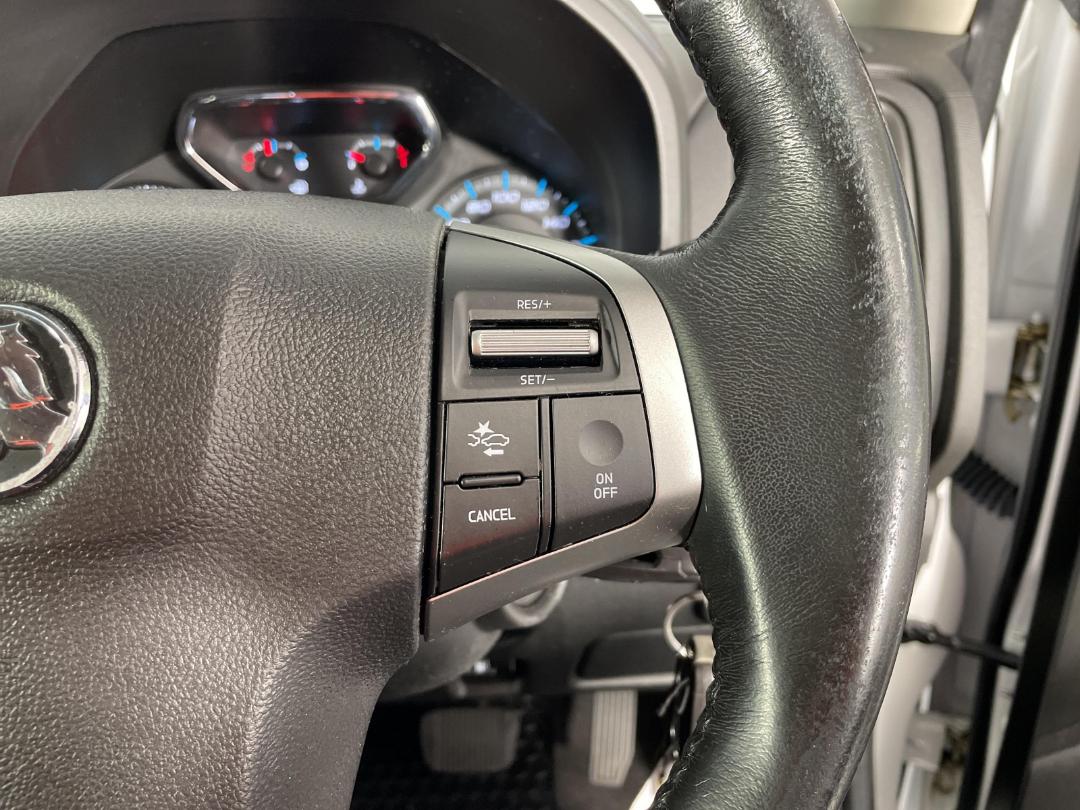 Photo '31' of Holden Colorado