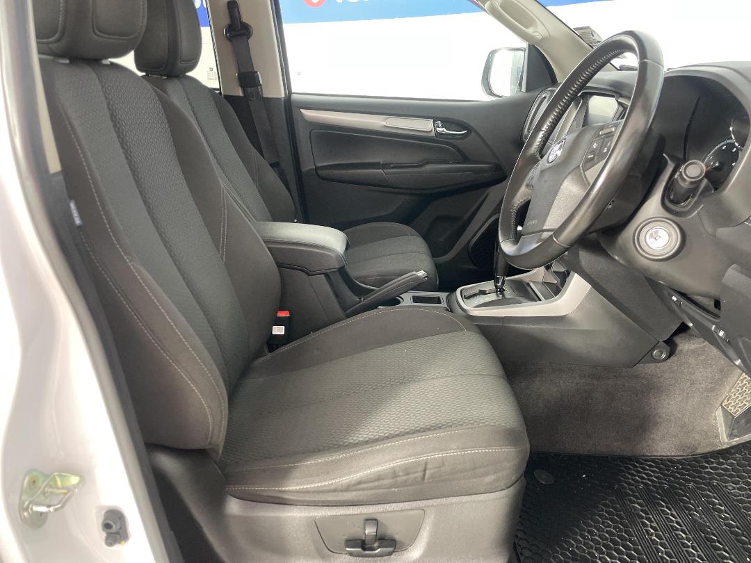 Photo '16' of Holden Colorado