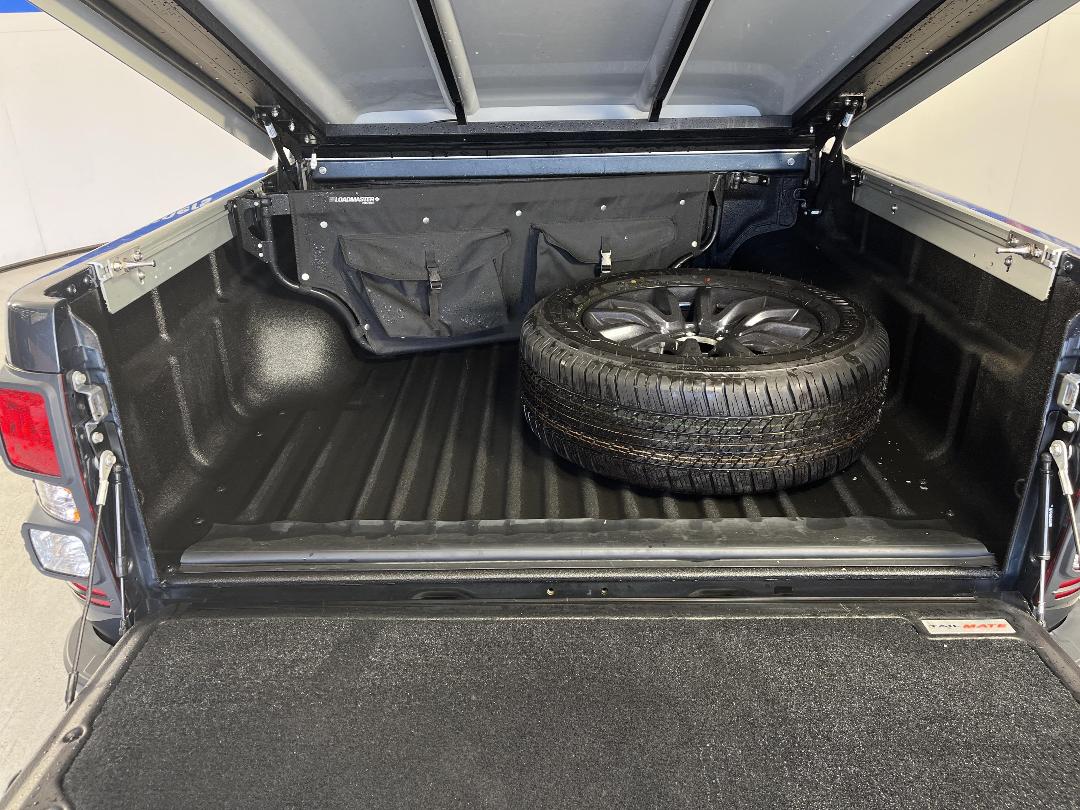 Photo '14' of Holden Colorado