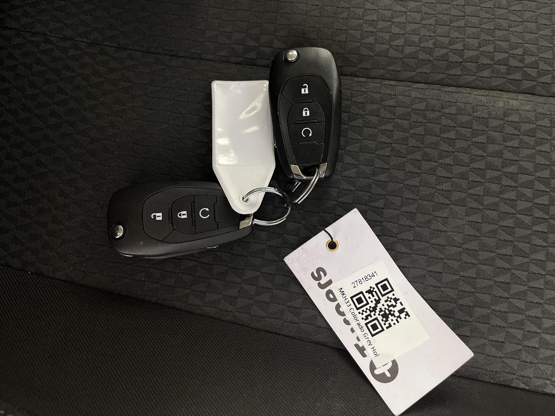 Photo '22' of Holden Colorado