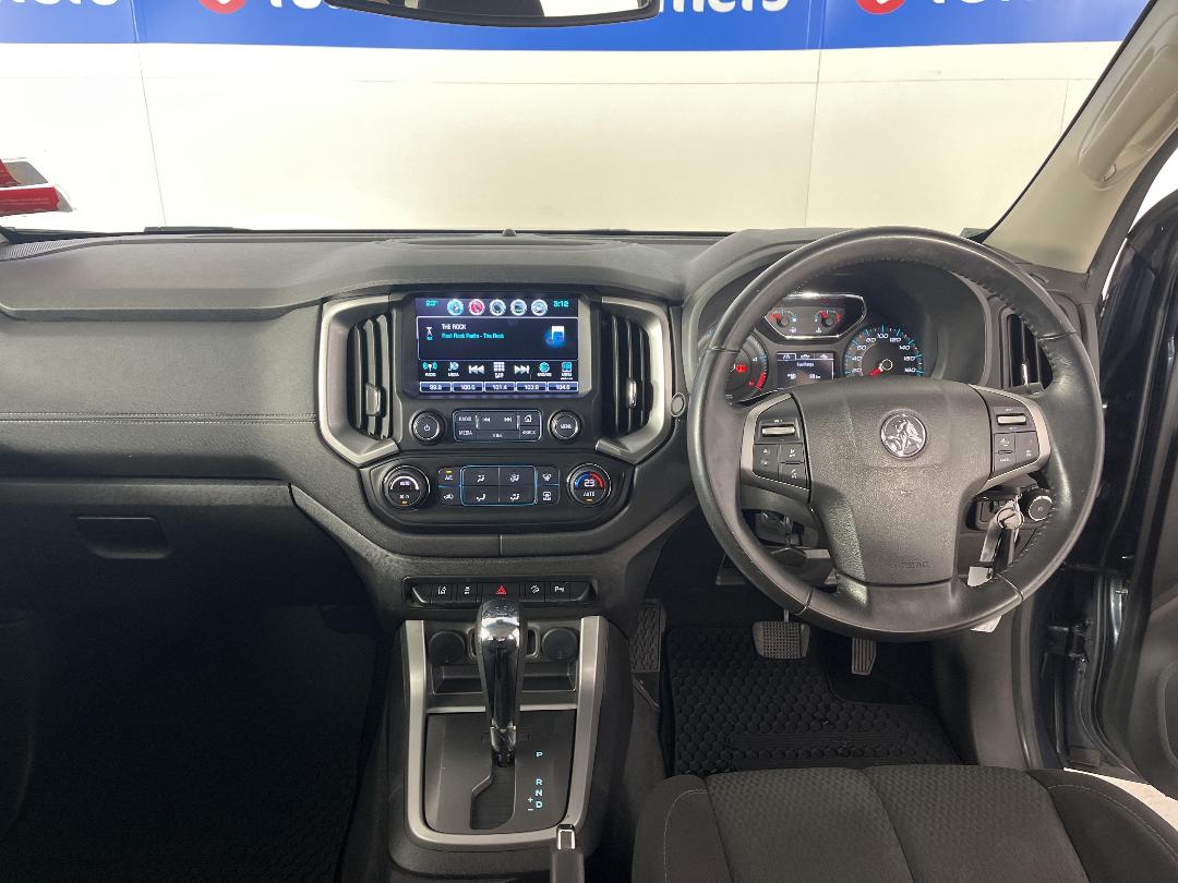 Photo '17' of Holden Colorado