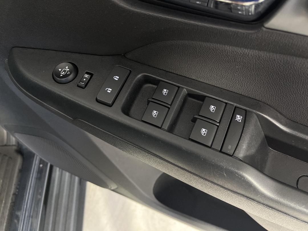 Photo '23' of Holden Colorado