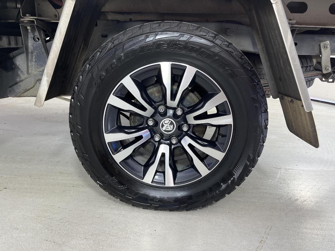 Photo '11' of Holden Colorado