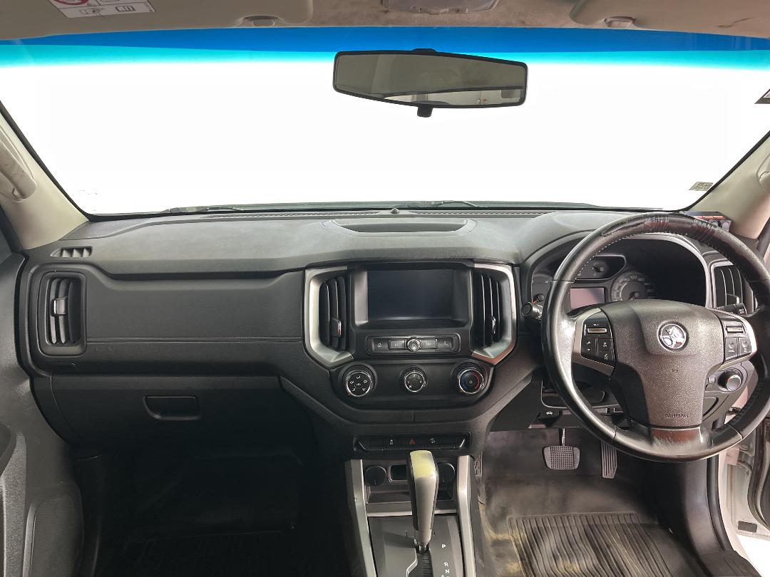 Photo '17' of Holden Colorado