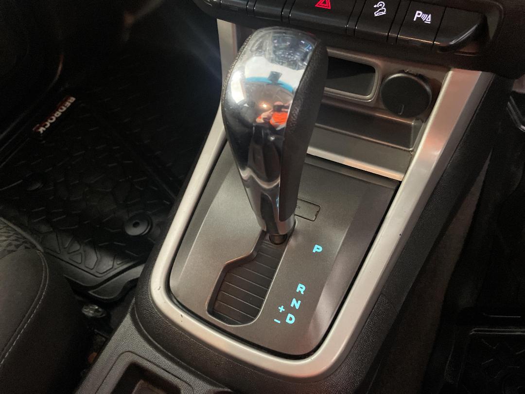 Photo '33' of Holden Colorado