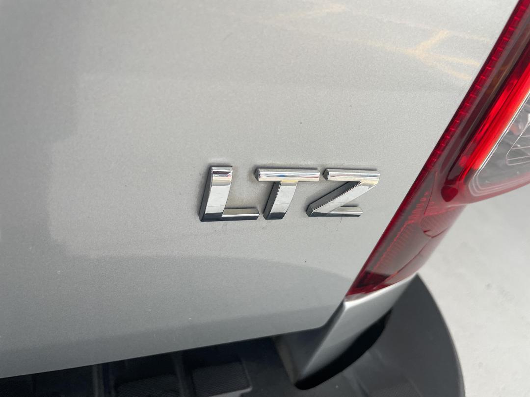 Photo '38' of Holden Colorado