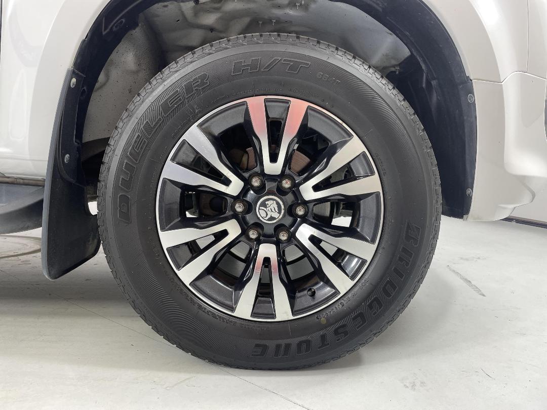 Photo '9' of Holden Colorado