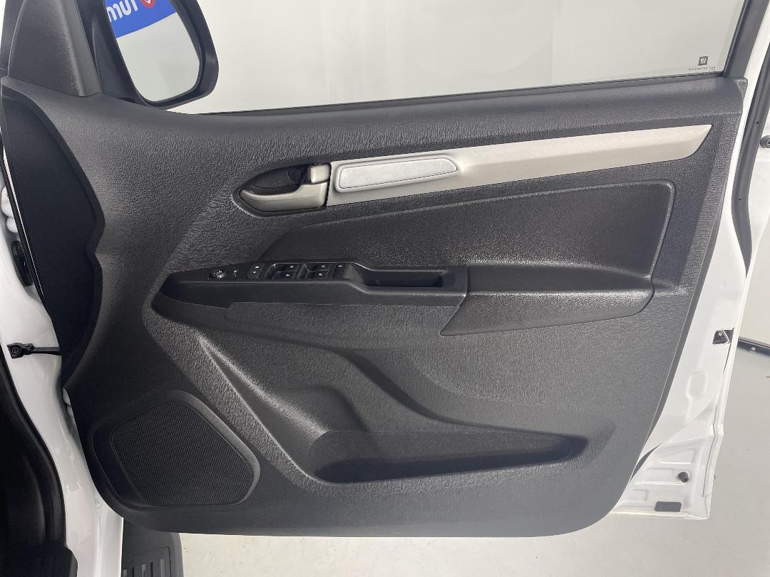 Photo '15' of Holden Colorado Photo '15' of Holden Colorado