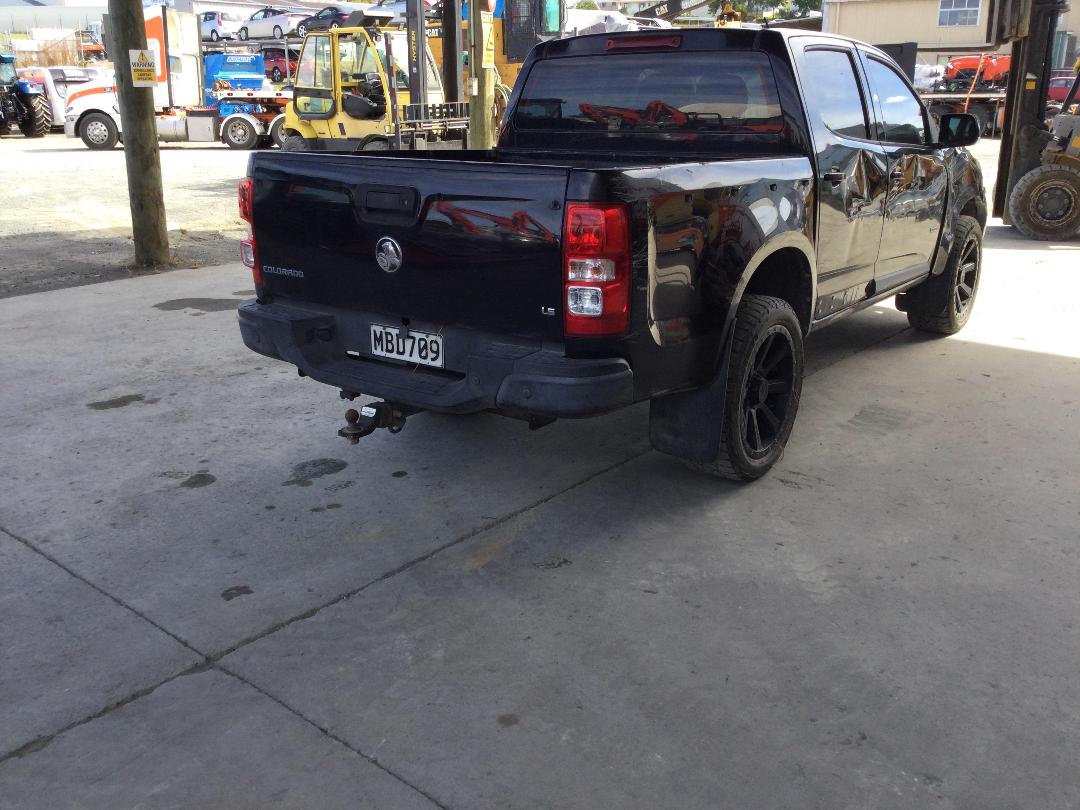 Photo '16' of Holden Colorado LS DC PU