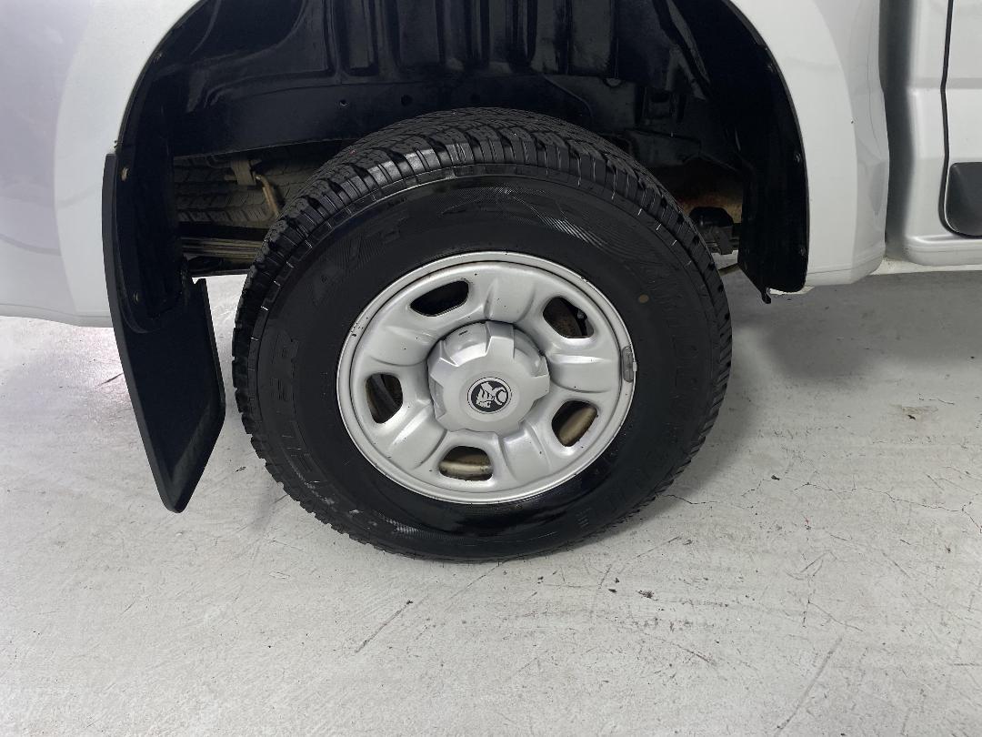 Photo '12' of Holden Colorado