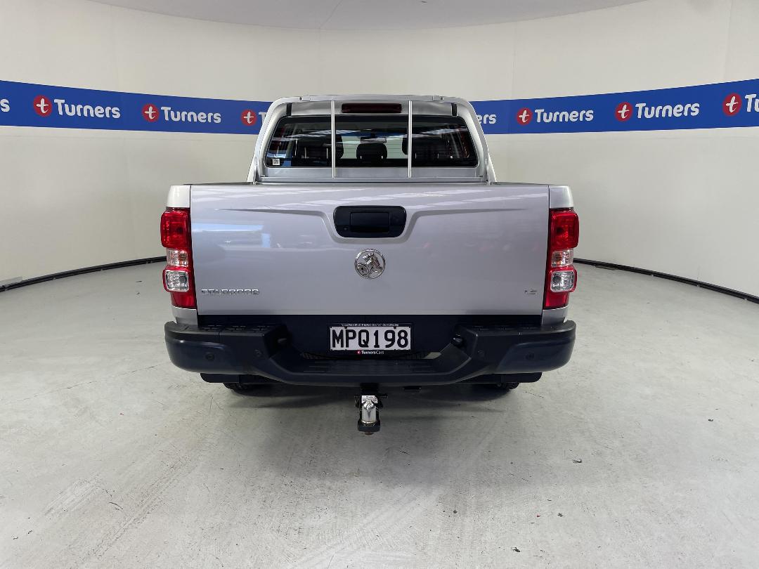 Photo '6' of Holden Colorado