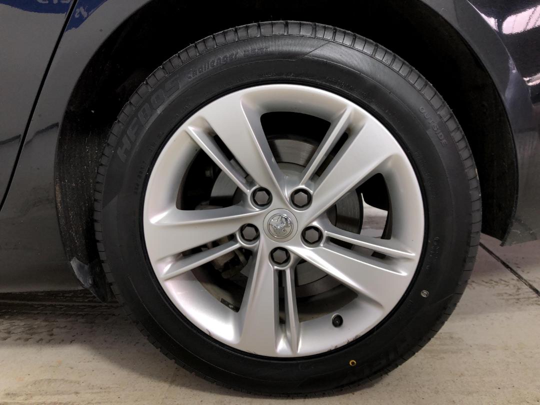 Used Holden Commodore LT Wagon 2019 Te Rapa Road at Turners Cars