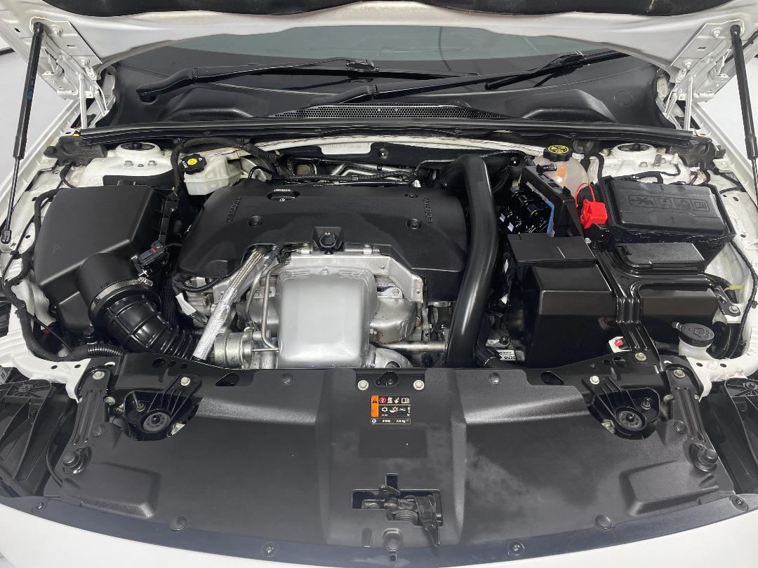 Photo '13' of Holden Commodore