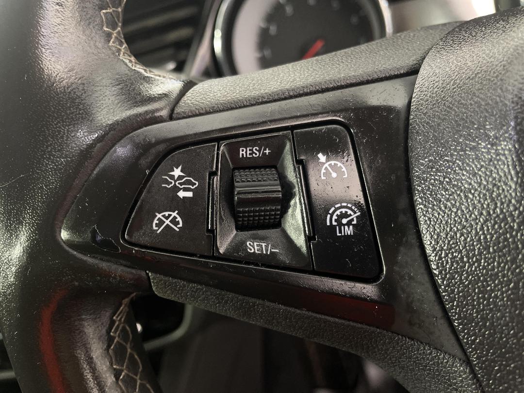 Photo '25' of Holden Commodore