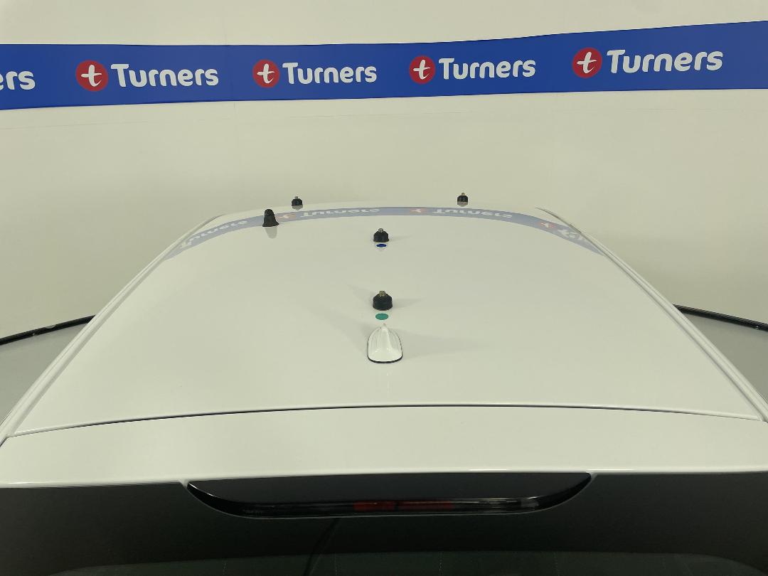 Photo '35' of Holden Commodore