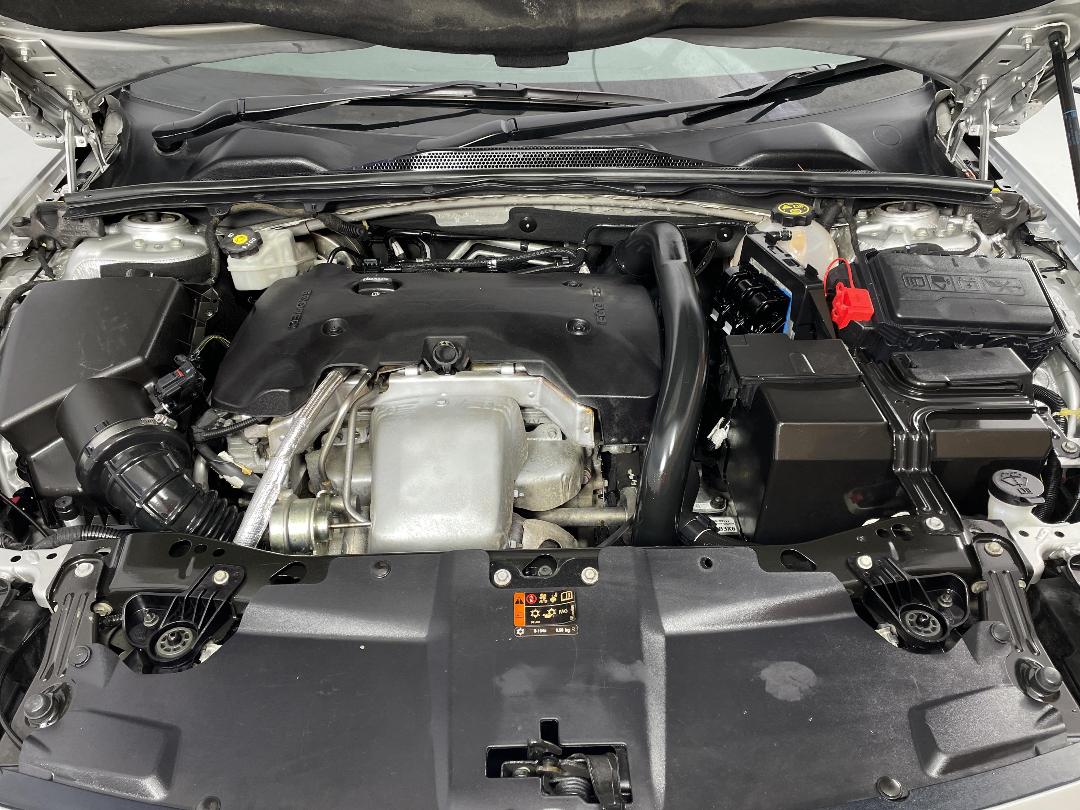 Photo '13' of Holden Commodore