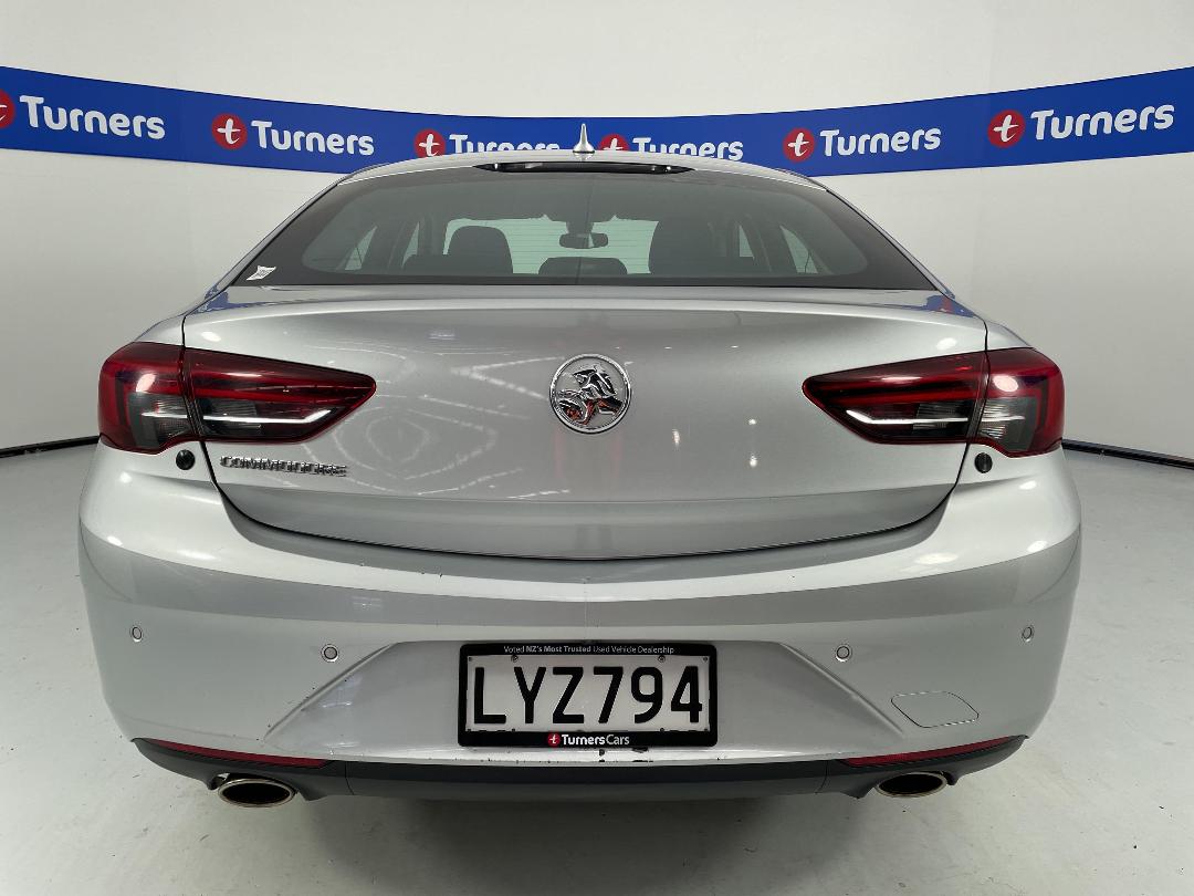 Photo '6' of Holden Commodore